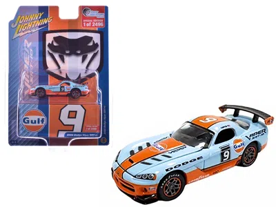 Johnny Lightning 2008 Dodge Viper Srt10 #9 "gulf Oil" Light Blue And Orange Limited Edition To 2496 Pieces Worldwide  In Multi