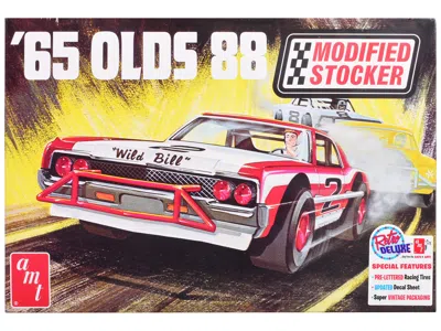 Autoworld Skill 2 Model Kit 1965 Oldsmobile 88 "modified Stocker" 1/25 Scale Model By Amt In Red