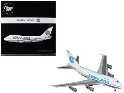 Geminijets Boeing 747sp Commercial Aircraft "pan American Airways" (n531pa) White With Blue Tail Graphics "gemi In White