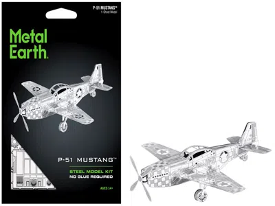 Metal Earth Model Kit North American P-51 Mustang Aircraft "big Beautiful Doll" United States Army Air Forces (e In White