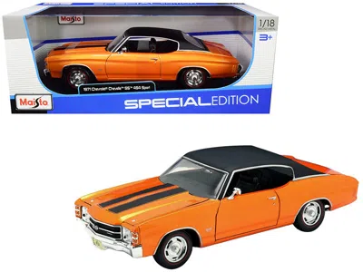 Maisto 1971 Chevrolet Chevelle Ss 454 Sport Orange Metallic With Black Top And Black Stripes 1/18 Diecast M In Orange