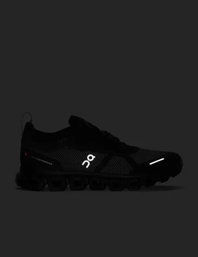 On Breathable Black Sneakers With Aesthetic In Black