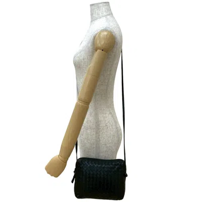 Pre-owned Bottega Veneta Black Leather Pochette Shoulder Bag ()