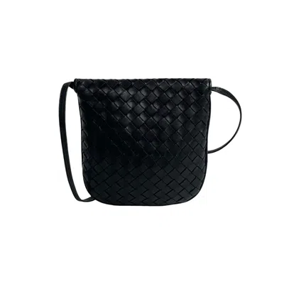 Pre-owned Bottega Veneta Black Leather Pochette Shoulder Bag ()