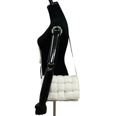 Pre-owned Bottega Veneta White Leather Pochette Shoulder Bag ()