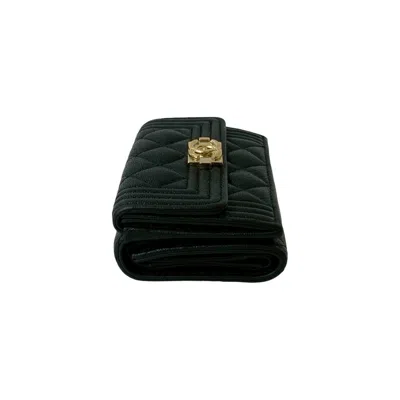 Pre-owned Chanel Black Grained Calfskin Wallet (tri-fold) ()