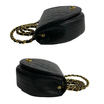 Pre-owned Chanel Black Leather Pochette Shoulder Bag ()