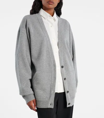 The Row Lonn Oversized Cashmere Cardigan In Gray