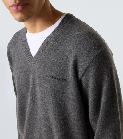 Miu Miu Layered Cashmere Sweater In Gray