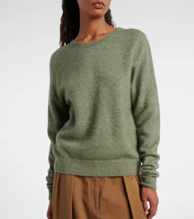 The Row Lorynna Cashmere And Silk-blend Sweater In Green