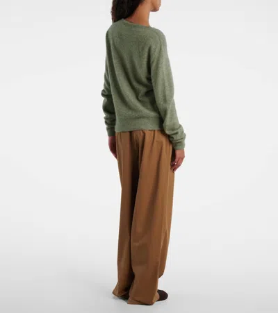 The Row Lorynna Cashmere And Silk-blend Sweater In Green