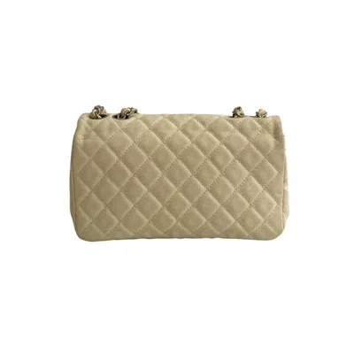 Pre-owned Chanel White Canvas Shoulder Bag ()