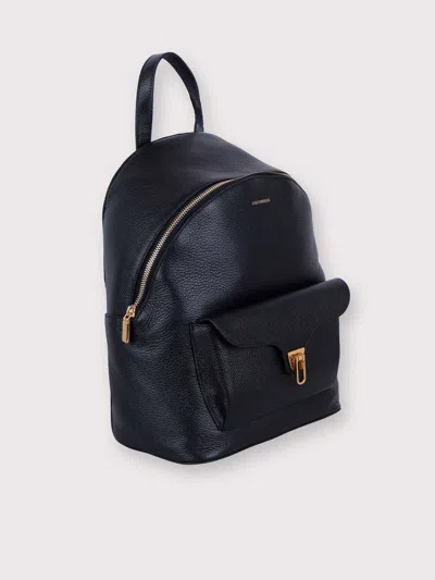 Coccinelle Minimalist Zip-closure Backpack With External Pocket In Black