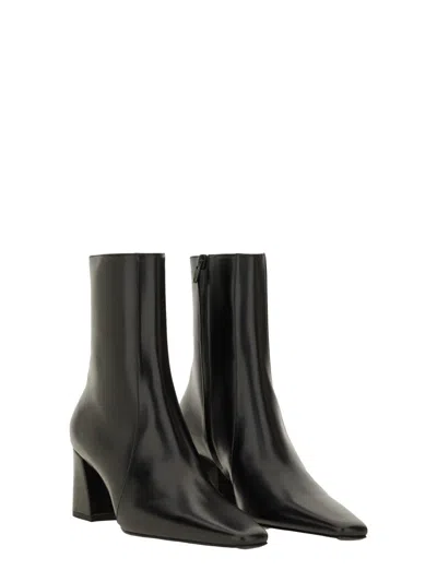 Saint Laurent Rainer 70 Leather Bootie In Black
