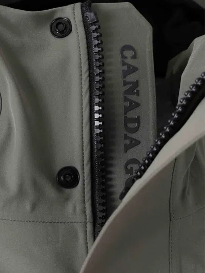 Canada Goose Versatile Waterproof Jacket With Hood And Pockets In Gray