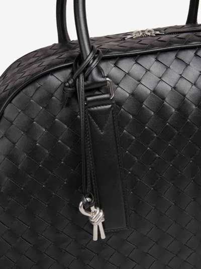 Bottega Veneta Intrecciato Leather Bag In Black