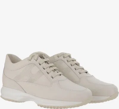 Hogan Logo-patch Low-top Sneakers In Neutral