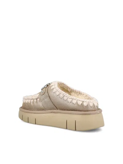 Mou Bounce Clog In Laminated Sheepskin In Gray