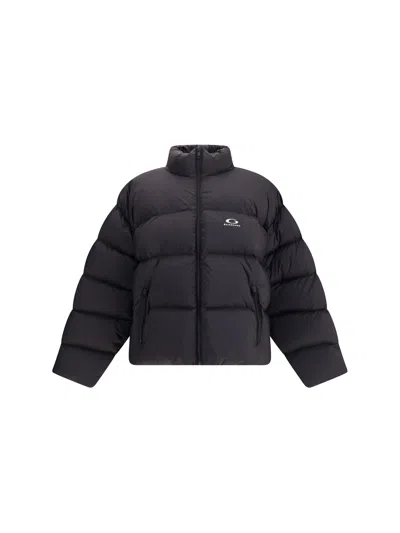 Balenciaga High Neck Puffer Down Jacket With Pockets In Black