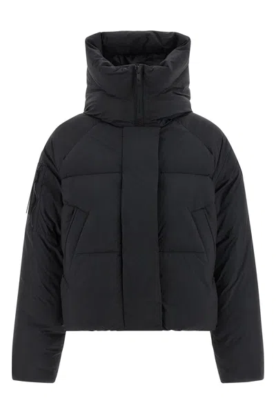 Canada Goose Women Chilliwack Padded Jacket In Black