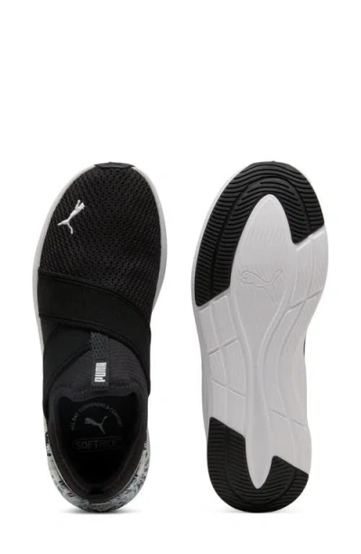 Puma Softride Harli Slip-on Sneaker In Black