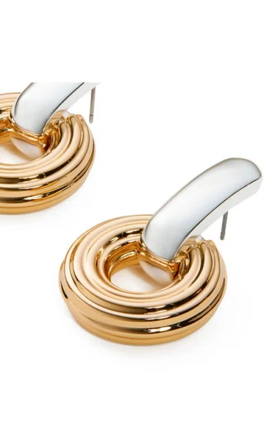 Tory Burch Doorknocker Drop Earrings In Gold