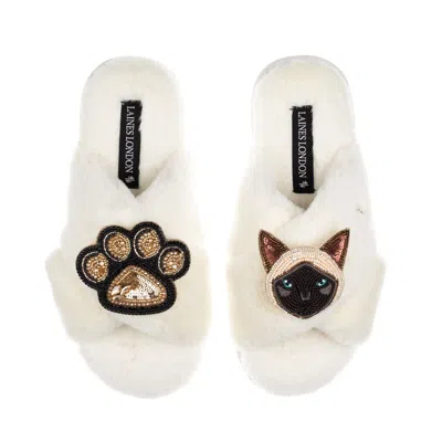 Laines London Women's Neutrals / White Classic Laines Slippers With Paw & Siamese Cat Brooches - Cream In White
