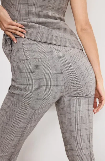 Good American Women's Plaid Sleeveless Vest In Gray