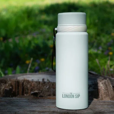 London Sip Infuser Bottle 25oz In White