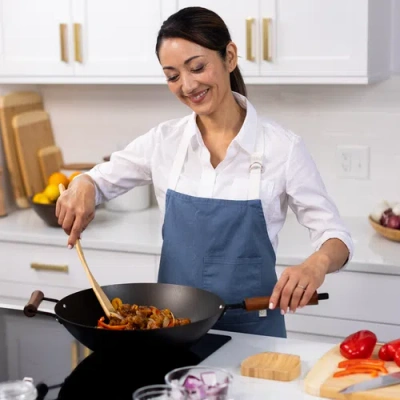 Joyce Chen Carbon Steel Preseasoned Wok, 14-inch In Black