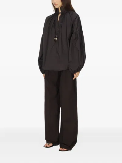 BALLOON HIGH-NECK BLOUSE