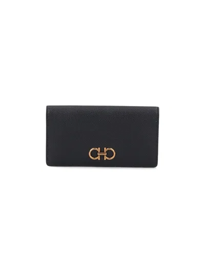 Ferragamo Gancini Continental Wallet In Hammered Leather In Black