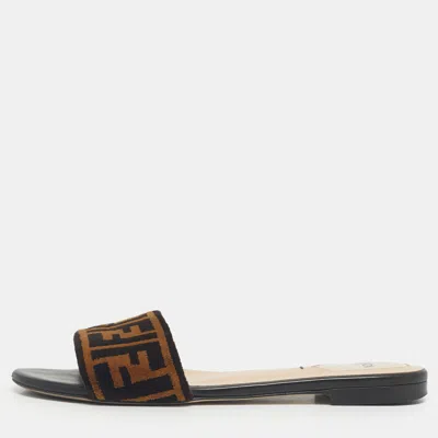 Pre-owned Fendi Two Tone Zucca Velvet Flat Slides Size 38 In Brown
