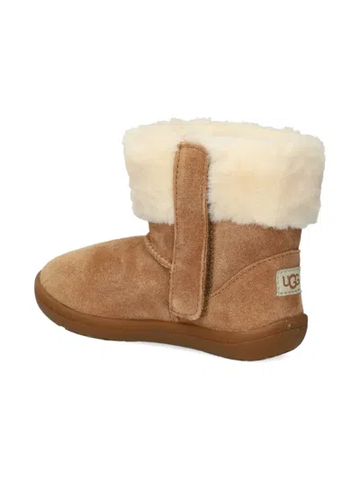 Ugg Sammee Boots In Neutral