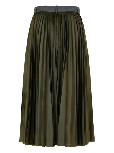 Sacai Pleated Skirt With Belt And Stripes In Gray