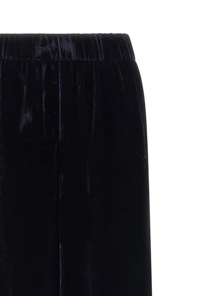 Peserico Soft Touch Velvet Trousers Featuring Pockets In Black
