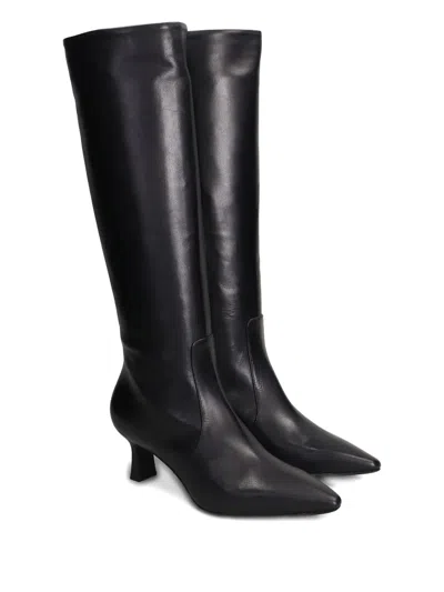 Julie Dee Pointed-toe Leather Knee-high Boots In Black