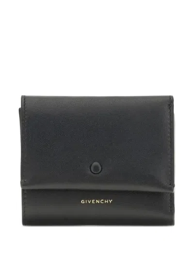 Givenchy Day Trifold Snap Wallet In Shiny Leather In Black