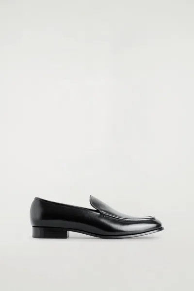 Cos Mocassini In Pelle Lucida In Black