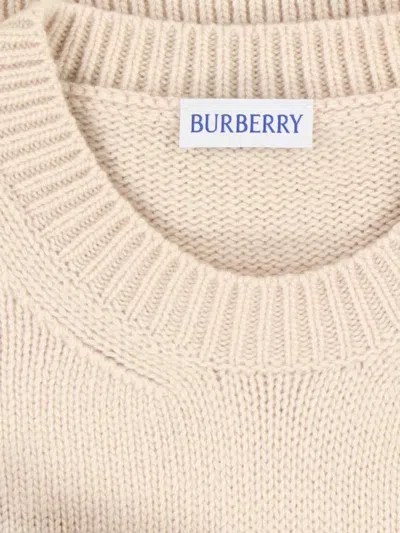 Burberry Wool-cashmere Blend Sweater With Contrasting Graphic In Gray