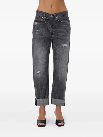 No44 Crossover Distressed Jeans In Black