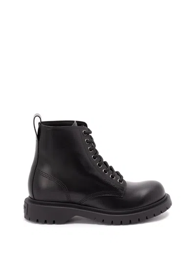Givenchy Chunky Sole Leather Ankle Boots With Pull Tab In Black