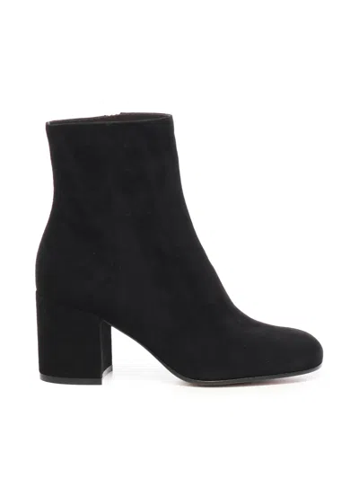Gianvito Rossi Block Heel Ankle Boots With Suede Finish In Black