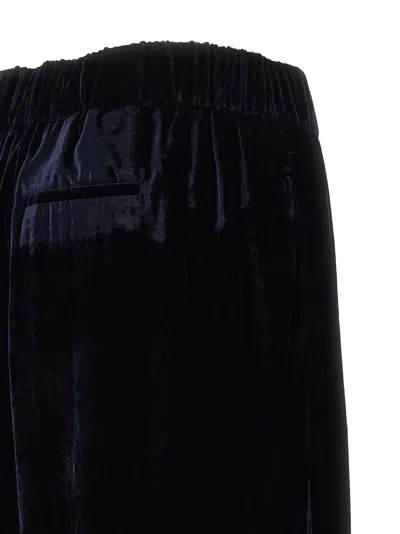 Peserico Soft Touch Velvet Trousers Featuring Pockets In Black