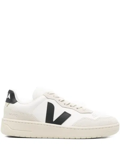 Veja V90 White Sneaker With Side Logo And Perforated Toe In Leather Unisex