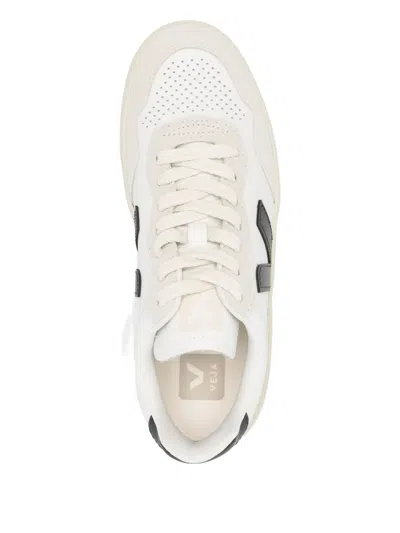 Veja V90 White Sneaker With Side Logo And Perforated Toe In Leather Unisex