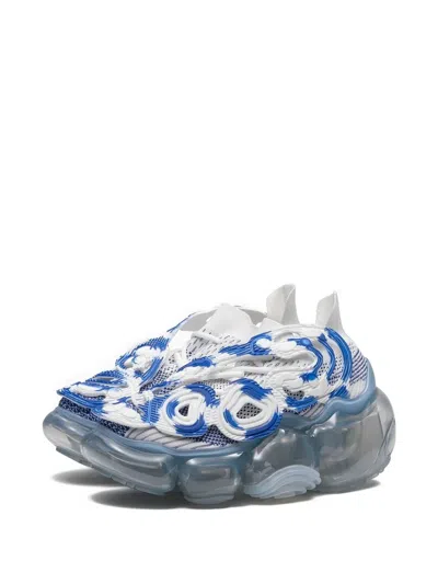 漩涡图案半透明运动鞋