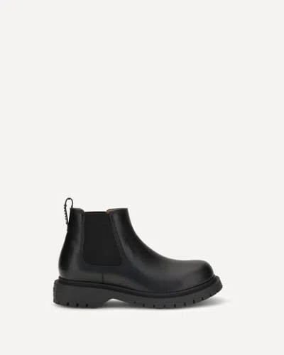 Givenchy Casual Round Toe Boots With Chunky Sole In Black