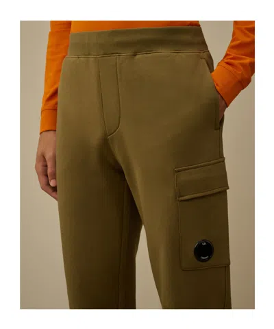 C.p. Company C.p.company Diagonal Raised Fleece Lens Sweatpants In Brown