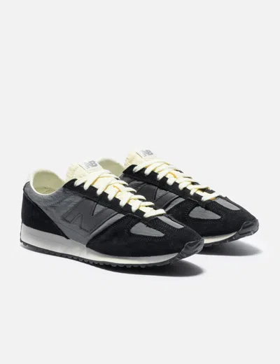 New Balance Sneakers In Multi